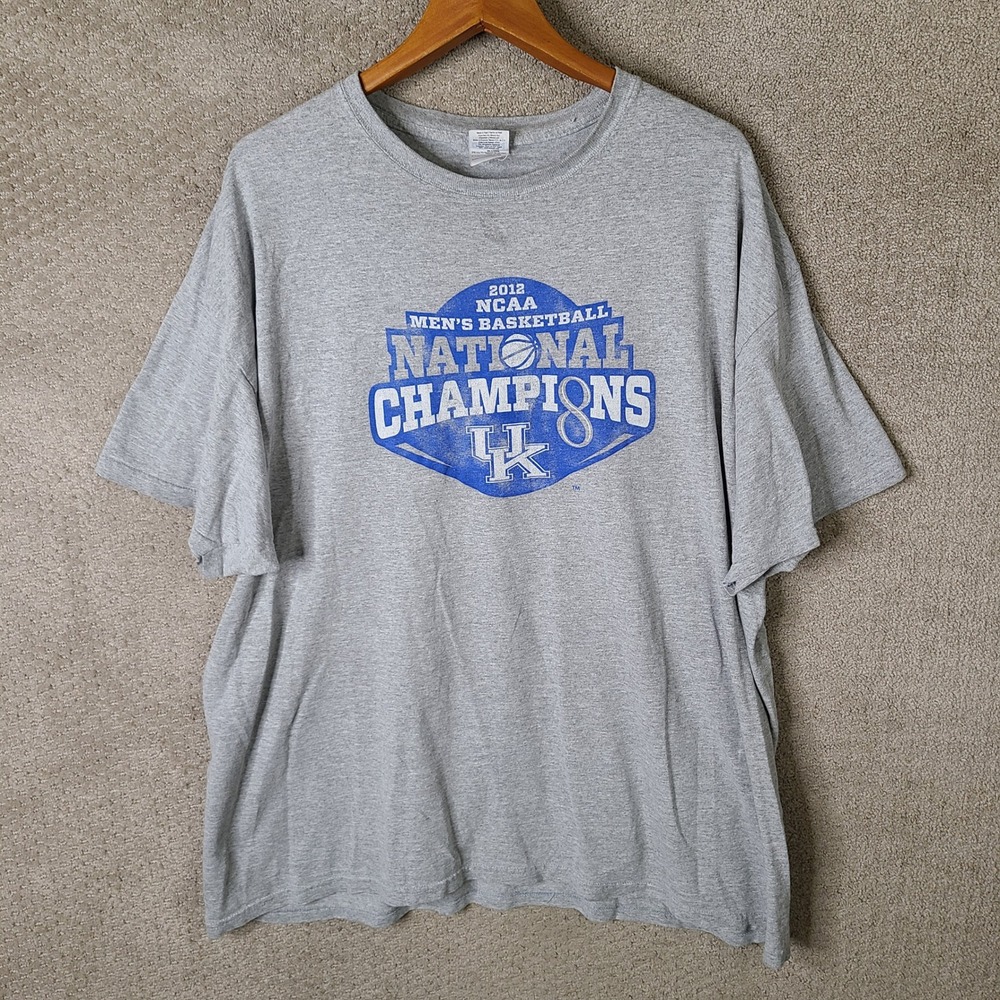 Gildan‎ Shirt Mens 2XL Gray 2012 NCAA National Champions Kentucky T-Shirt Cotton